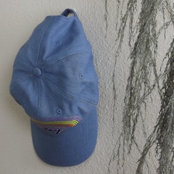 “Don't Just Do It. SLAY" Light Wash Blue Denim Hat - Picture 3 of 4
